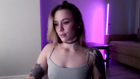 INST Lil happines s online show from 14, 12, 2024