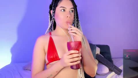 Lola online show from 11, 2, 2025