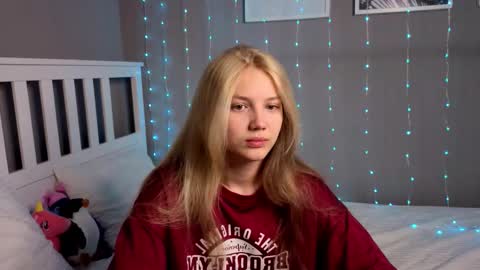 Emma online show from 15, 12, 2025