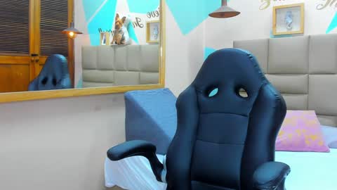 Snapshot of lila_foox chatting on 23, 12, 2024 LILA online show from 23, 12, 2024