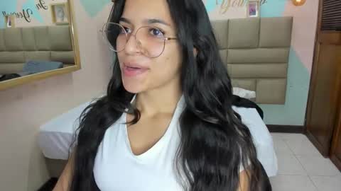 Snapshot of lila_foox chatting on 25, 12, 2024 LILA online show from 25, 12, 2024