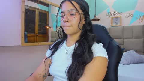 Snapshot of lila_foox chatting on 21, 1, 2025 LILA online show from 21, 1, 2025