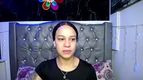 Snapshot of lila_gummy_ chatting on 15, 2, 2025 online show from 15, 2, 2025