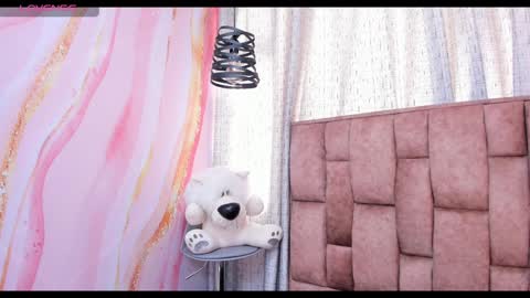 lila noa online show from 22, 1, 2025