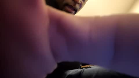 Snapshot of lilclobrown1318 chatting on 6, 4, 2026 Lil C-Lo Brown online show from 6, 4, 2026