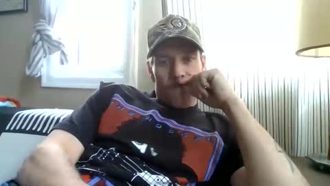 Snapshot of lildeer1980 chatting on 2, 5, 2026 lildeer1980 online show from 2, 5, 2026