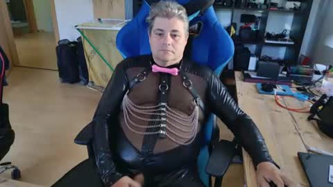 lildickman online show from 10, 7, 2026