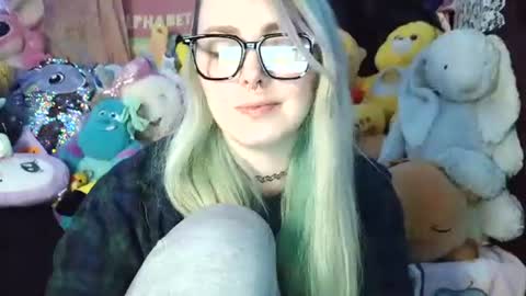 Snapshot of lilemmy1999 chatting on 6, 1, 2025 emily ryanson online show from 6, 1, 2025