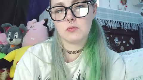 Snapshot of lilemmy1999 chatting on 11, 11, 2025 emily ryanson online show from 11, 11, 2025