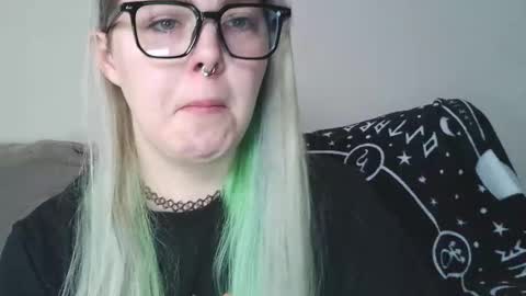 Snapshot of lilemmy1999 chatting on 18, 11, 2025 emily ryanson online show from 18, 11, 2025