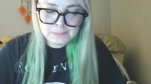 Snapshot of lilemmy1999 chatting on 26, 11, 2025 emily ryanson online show from 26, 11, 2025