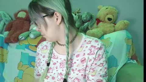 Snapshot of lilemmy1999 chatting on 5, 3, 2026 emily ryanson online show from 5, 3, 2026