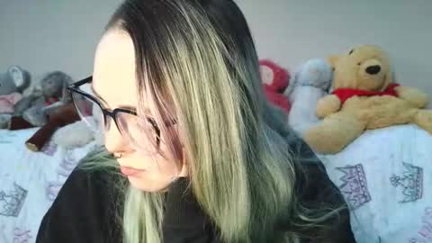 Snapshot of lilemmy1999 chatting on 16, 3, 2026 emily ryanson online show from 16, 3, 2026