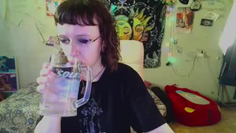 Lil online show from 7, 7, 2026