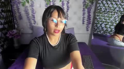Snapshot of lili_candies chatting on 3, 12, 2025 LILI CANDIES online show from 3, 12, 2025