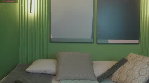 Lili  online show from 25, 4, 2026