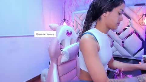 lili_evanss online show from 20, 10, 2025