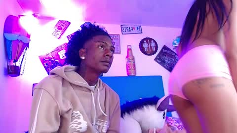 lili_roussi online show from 24, 9, 2025