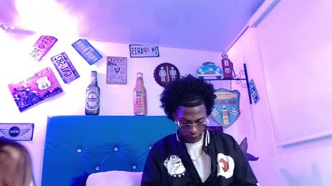 lili_roussi online show from 15, 10, 2025