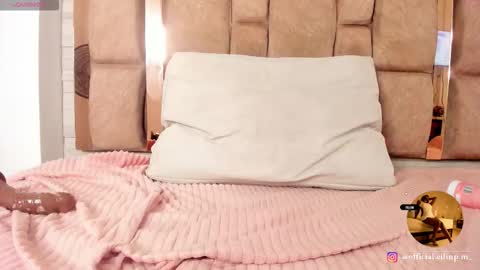 LILIAN  online show from 3, 2, 2026