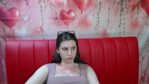 lilianashine online show from 23, 4, 2026