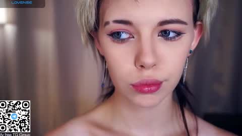 Lilian online show from 27, 9, 2025