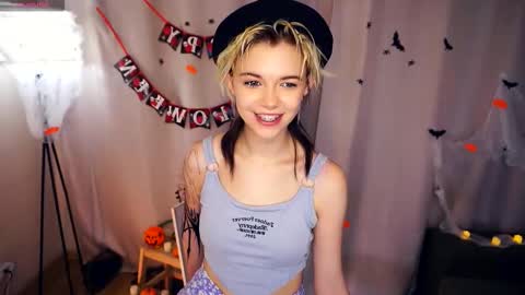 Lilian online show from 16, 10, 2025