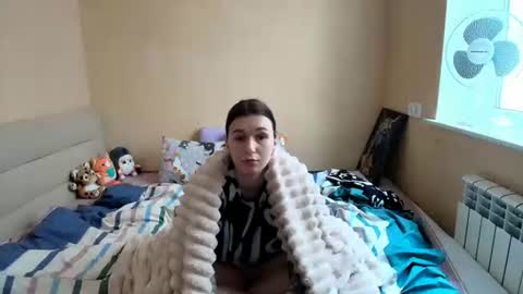 liliawoolf online show from 13, 10, 2025