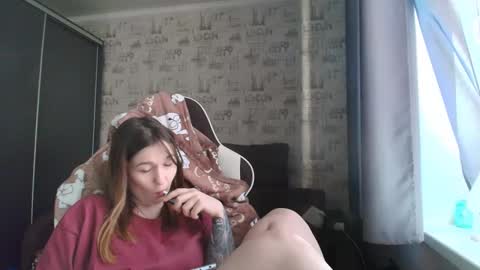 liliawoolf online show from 19, 4, 2026