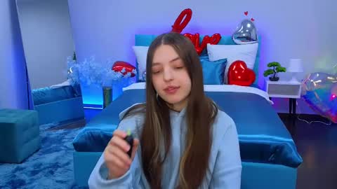 Lili Bakery online show from 21, 2, 2025