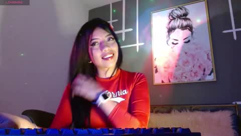 Simone 3 online show from 7, 10, 2025