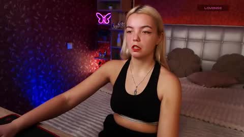 Lilie online show from 1, 2, 2025