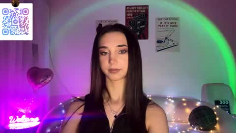 Lina online show from 25, 4, 2026