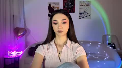 Lina online show from 30, 4, 2026