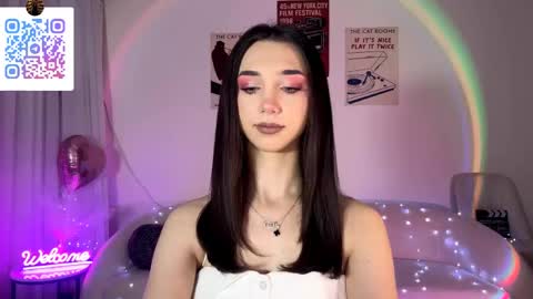 Lina online show from 4, 5, 2026