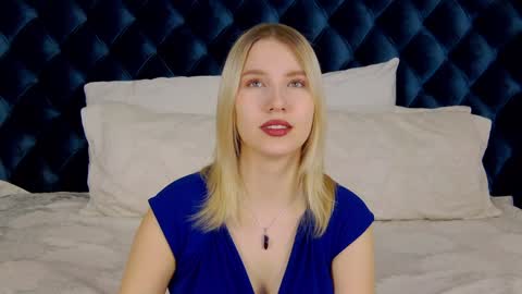 LiliLinn online show from 18, 1, 2025