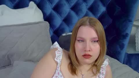 LiliLinn online show from 5, 5, 2026