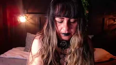 L I L I  online show from 26, 7, 2026