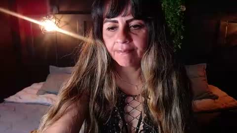 L I L I  online show from 27, 7, 2026