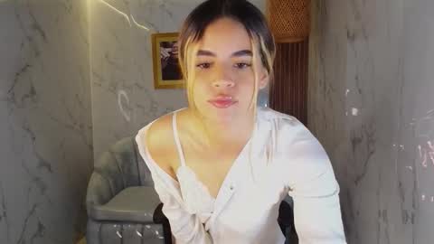 Snapshot of lilith4_s chatting on 18, 9, 2025 Lilith online show from 18, 9, 2025