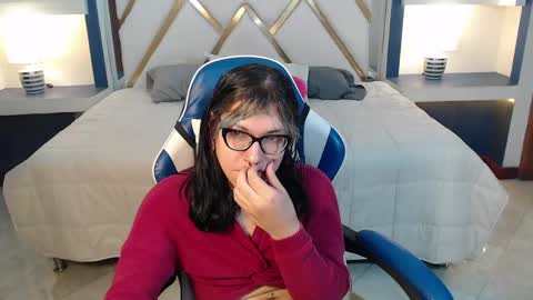 Snapshot of lilith_ayanami chatting on 22, 5, 2026 lilith online show from 22, 5, 2026