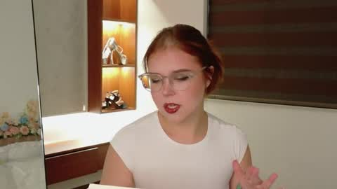 Lilith Bonheur online show from 27, 6, 2026