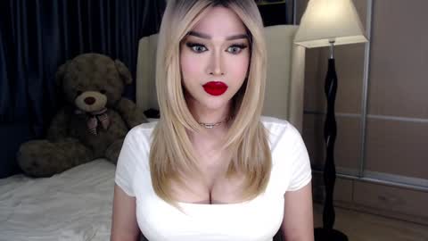 Snapshot of lilith_mazikeen69 chatting on 8, 1, 2025 QUEEN LILITH BORBON online show from 8, 1, 2025