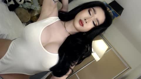 QUEEN LILITH BORBON online show from 15, 2, 2026