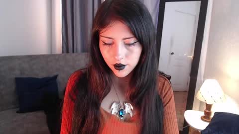 Lilith Patton  online show from 30, 4, 2026