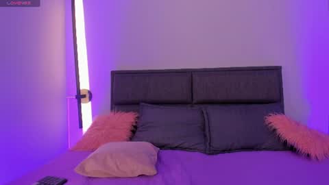 Lili petit  online show from 26, 7, 2026