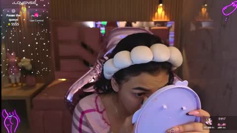 Snapshot of lilith_petit_sub chatting on 18, 9, 2025 Lilith online show from 18, 9, 2025