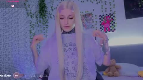 lilith_poison online show from 24, 7, 2026