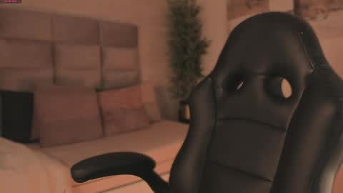 lilith_sage_ online show from 25, 4, 2026