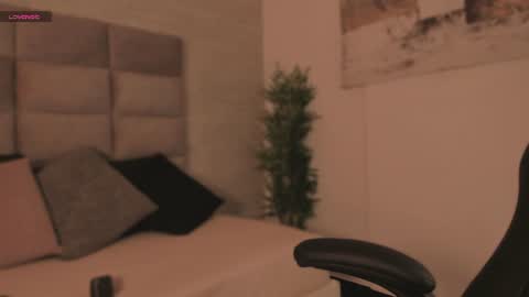 lilith_sage_ online show from 28, 6, 2026